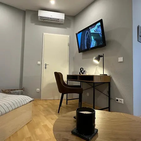 Bellahomes Apartments, Ground Floor, Aircondition, Private Parking, Airport 30 Min Erlensee Exterior foto